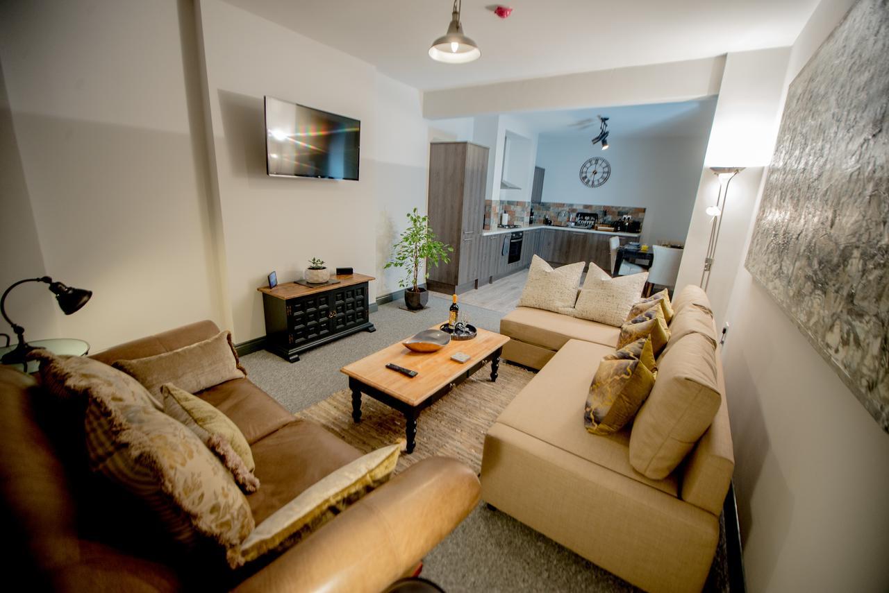 Barnston House - Heswall - Spacious Homely Holiday Home By Rework Accommodation Eksteriør billede